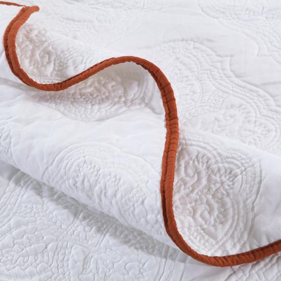 Selimut Quilt Bordir Damask