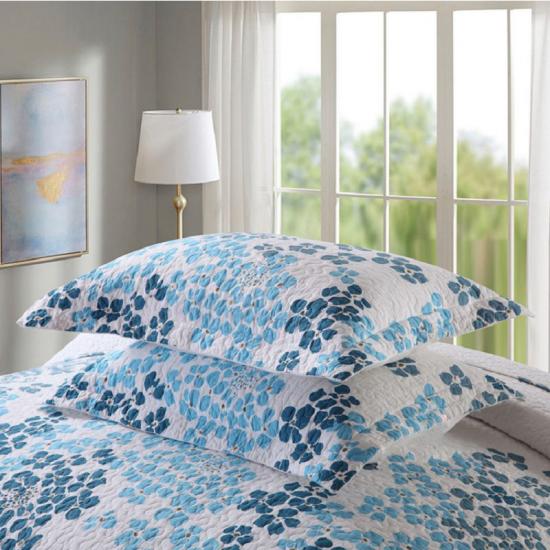 Sarung Bantal Berlapis Dekoratif